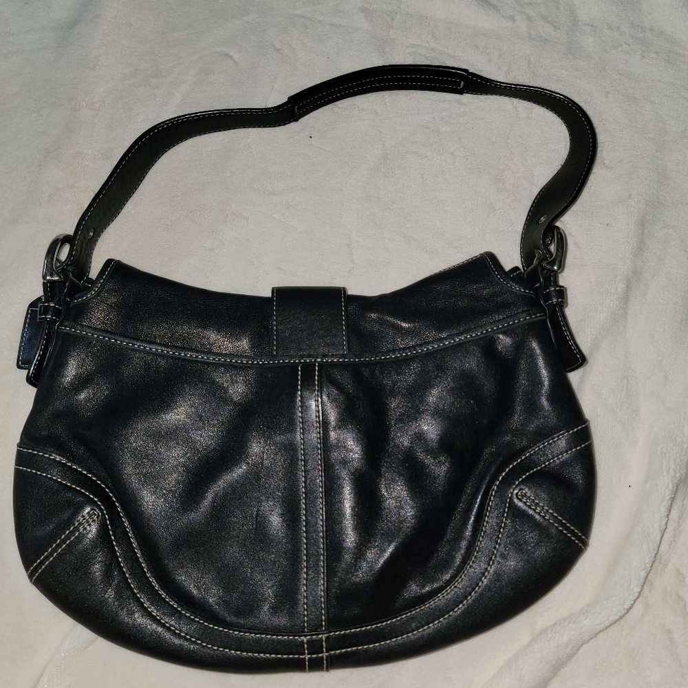 Coach Vintage Soho Black Leather Flap Buckle Medium Bag 06 Y2K 9248 Hobo Purse - Picture 5 of 16